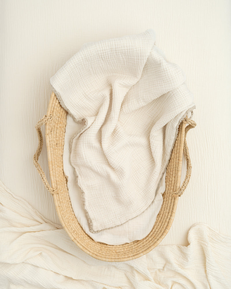 lace baby blanket / undyed