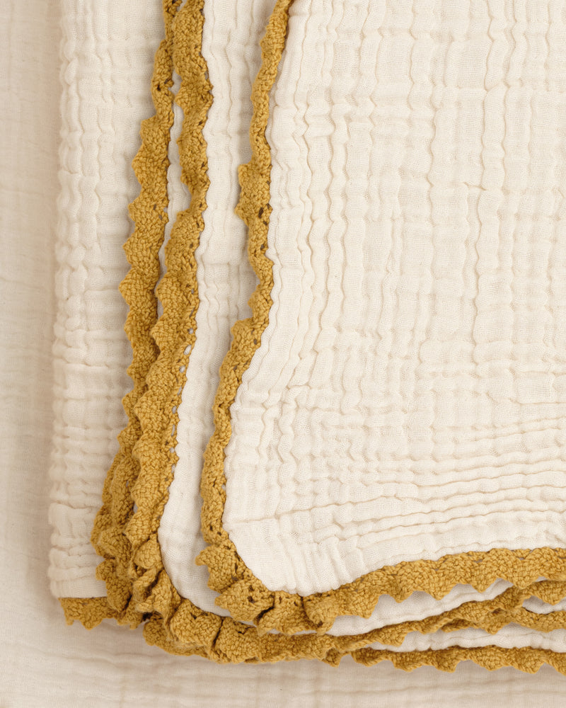 lace baby blanket / undyed