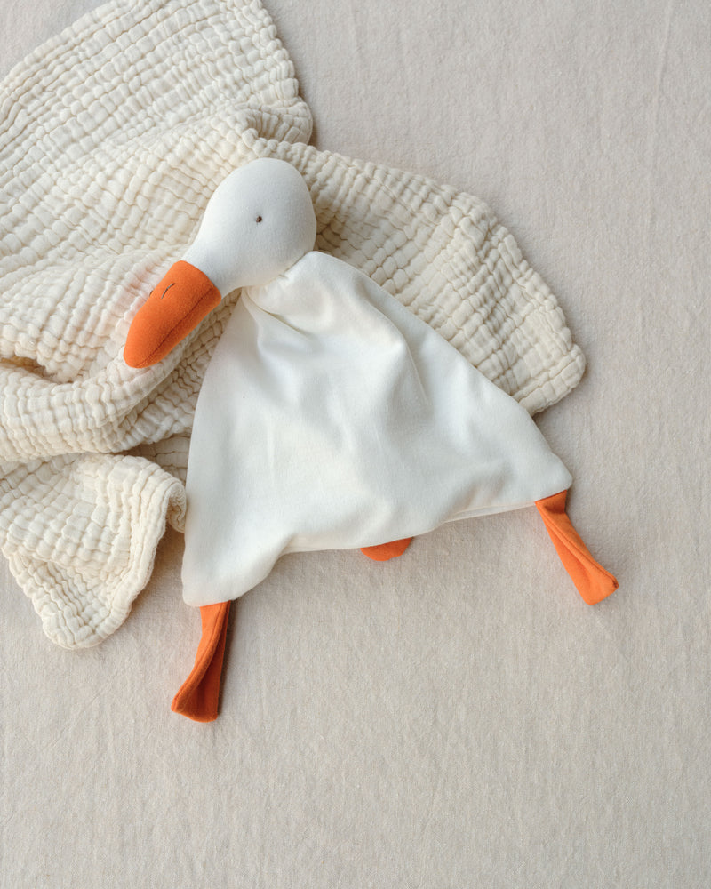 lucy goosey flat toy