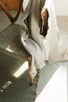 handloom throw / natural