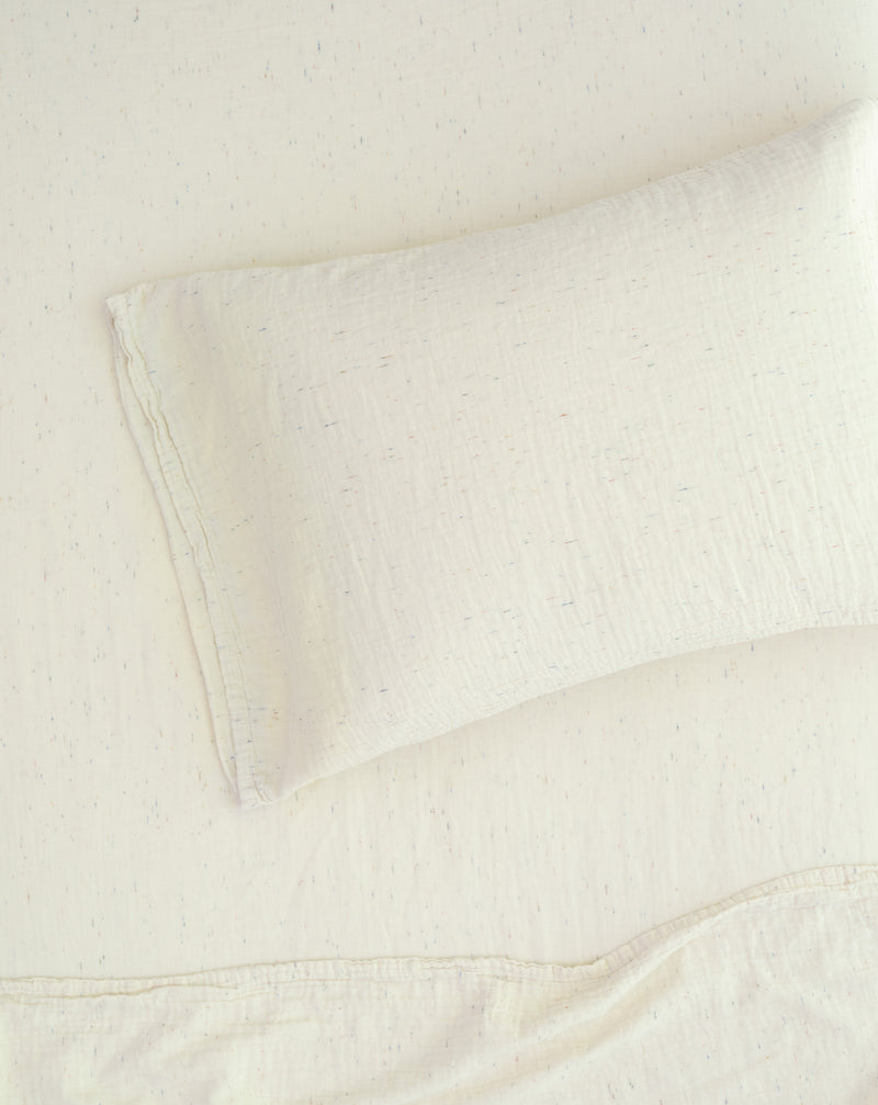 pillowcase / 2-layer gauze - ships oct. 10