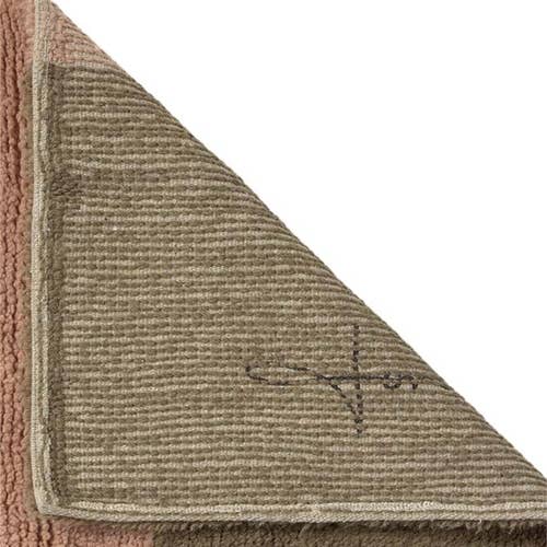 wool runner rug chroma / dusty pink