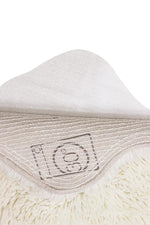 woolable rug / woolly sheep white