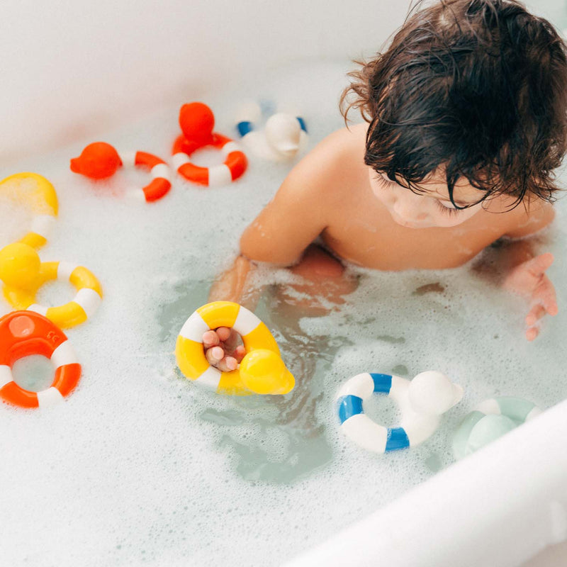 flo the floatie bath toy / yellow
