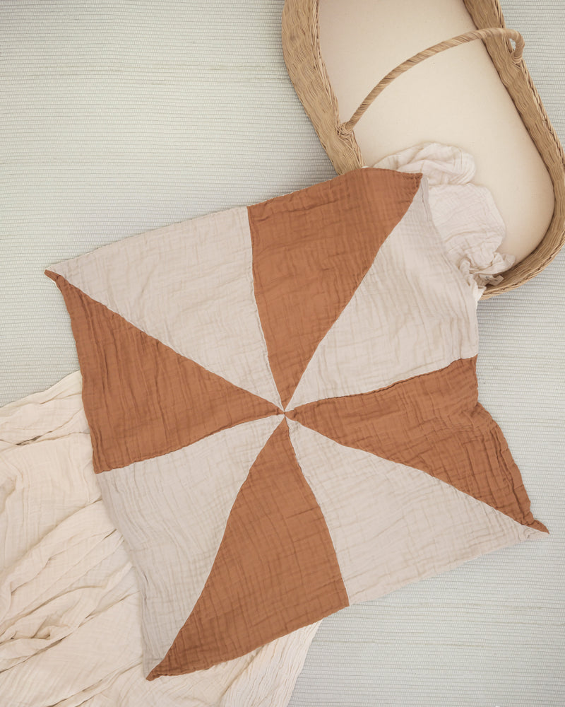 the heirloom collection / pinwheel baby blanket (3 colors)