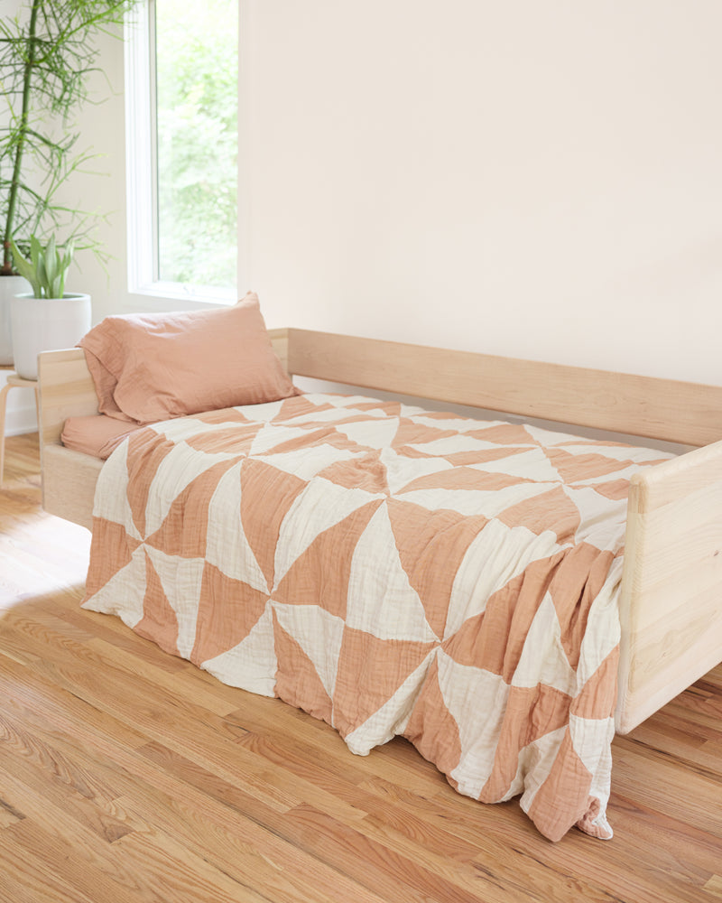 the heirloom collection / pinwheel bed blanket (3 colors) - ships in 6 weeks